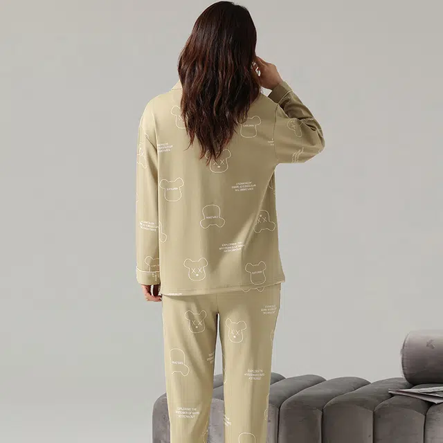 可人儿 简约可外穿卡通翻领长袖上衣松紧腰长裤睡衣套装 女款 绿色