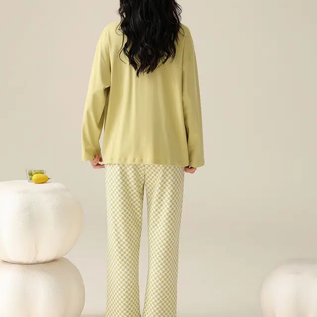 可人儿 简约翻领休闲长袖上衣松紧腰宽松长裤睡衣套装 女款 黄色