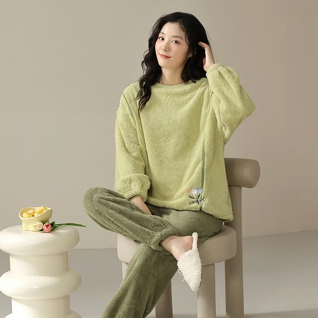 可人儿 郁金香系列 珊瑚绒睡衣睡裤 加绒加厚 小清新简约可外穿家居服 家居套装 冬季 女款绿色