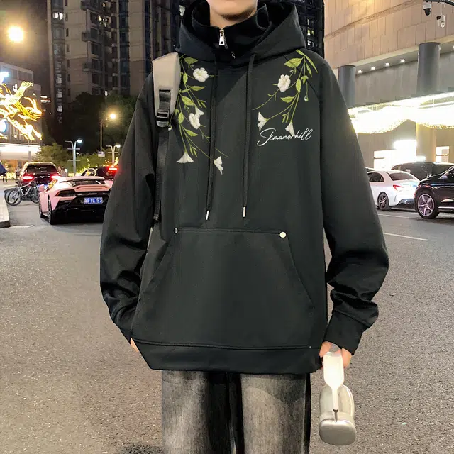 s.k. manor hill Logo