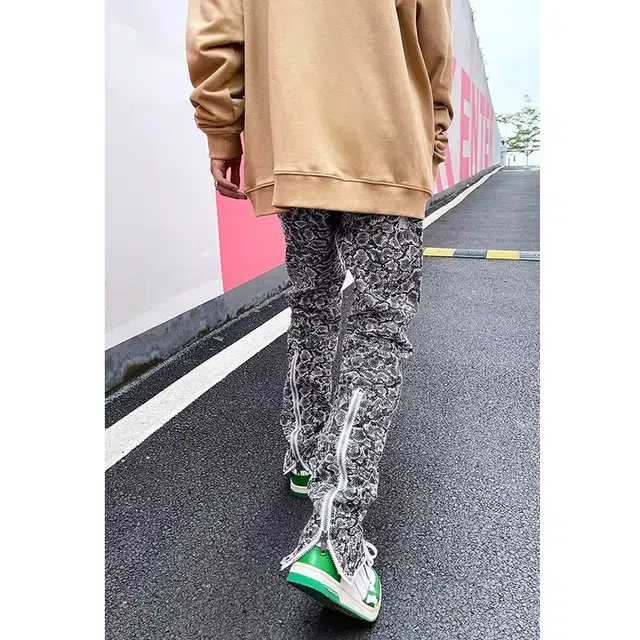 LIN MYKING vibe