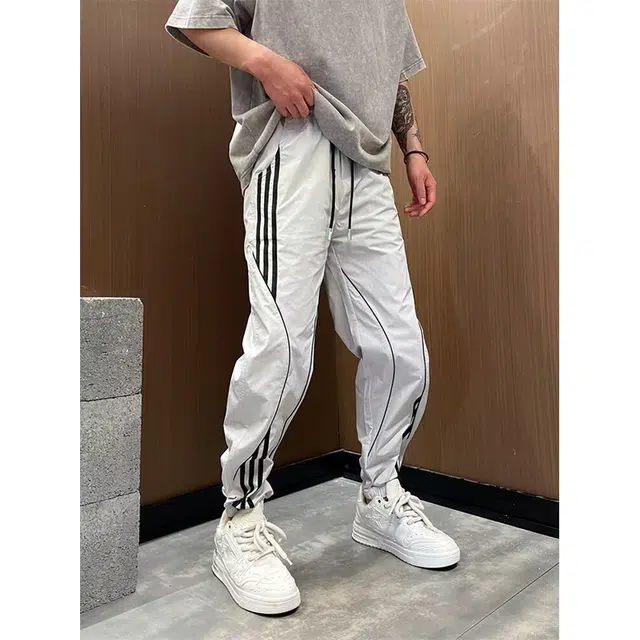 LIN MYKING ins