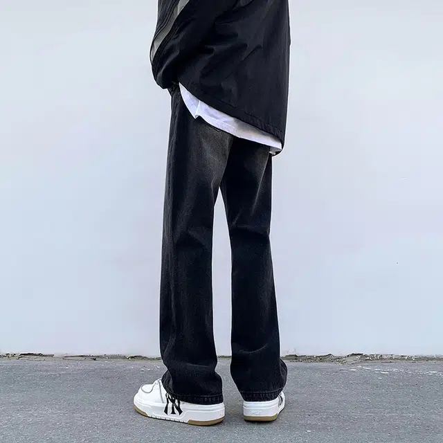 LIN MYKING vibe