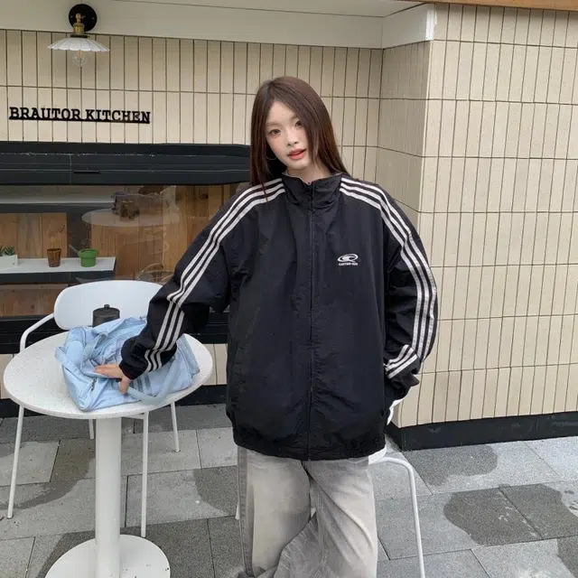 LIN MYKING ins