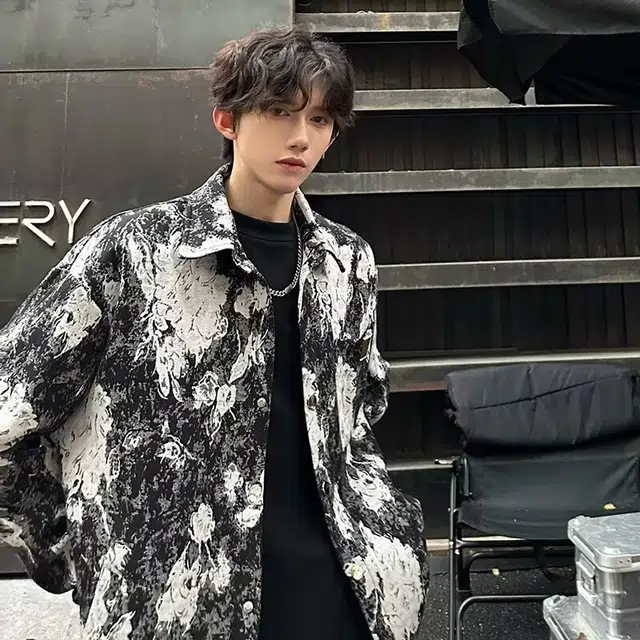 LIN MYKING