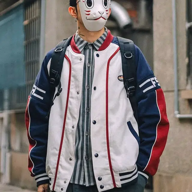 LIN MYKING hiphopinsvintage