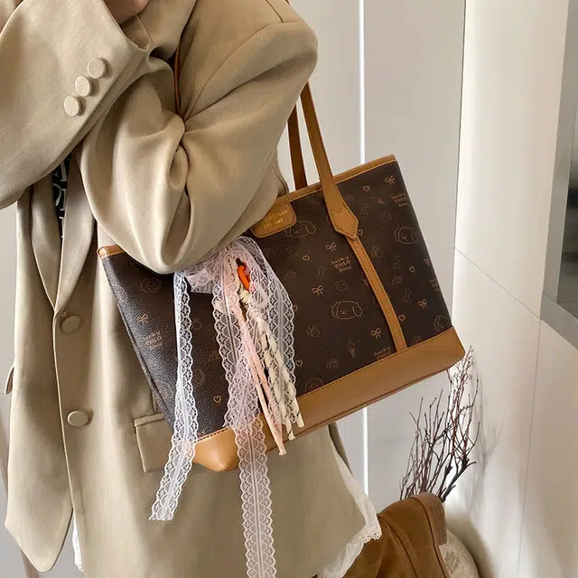 ResNonverba PU Tote