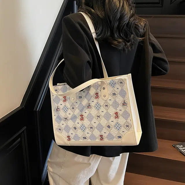 ResNonverba PU Tote