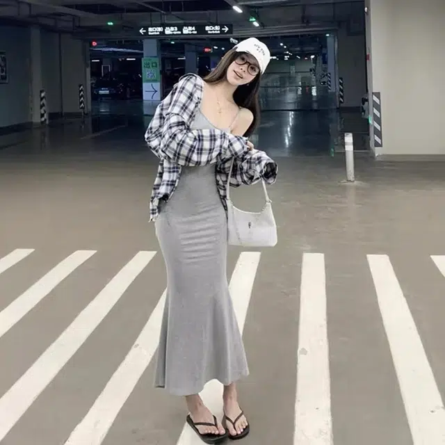 轻迎 背心长裙减龄时尚过膝夏季小个子修身包臀鱼尾裙吊带连衣裙 女款