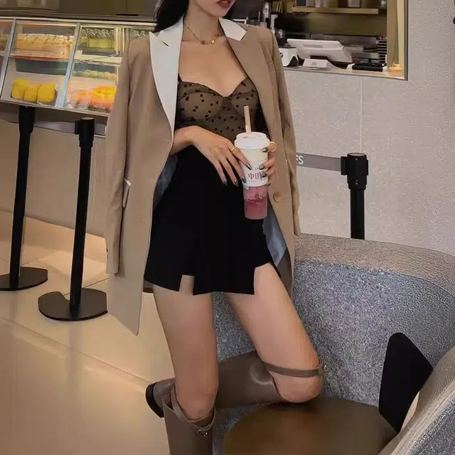 轻迎 高腰气质纯色休闲短裙 女款
