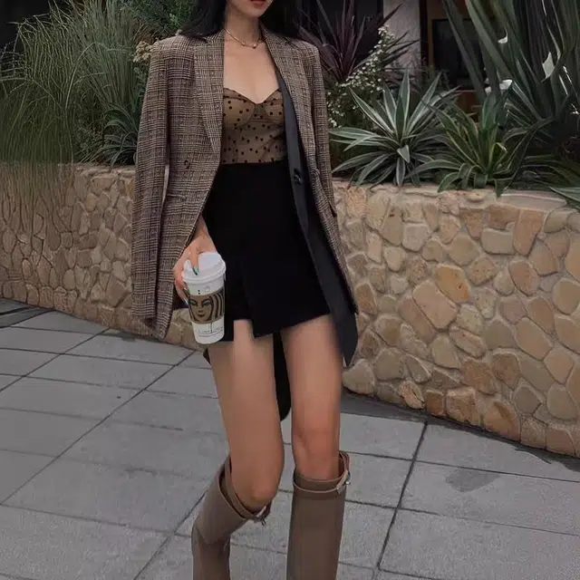 轻迎 高腰气质纯色休闲短裙 女款