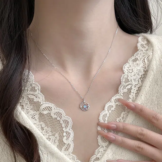 S925
