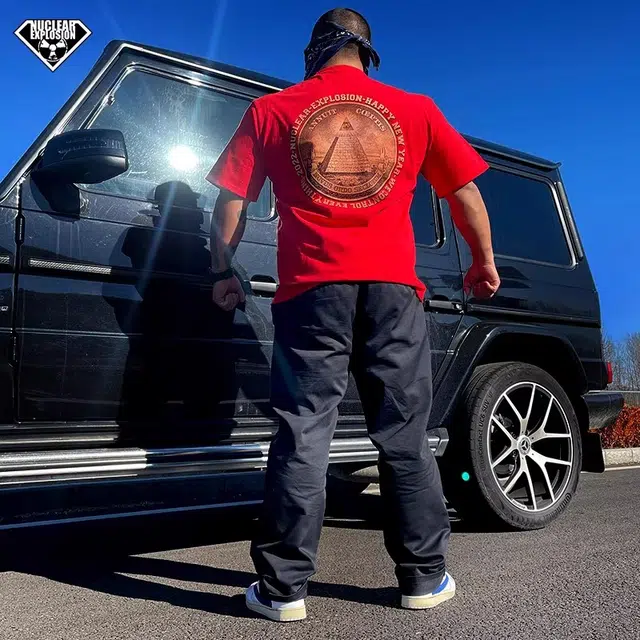 NUCLEAR EXPLOSION T