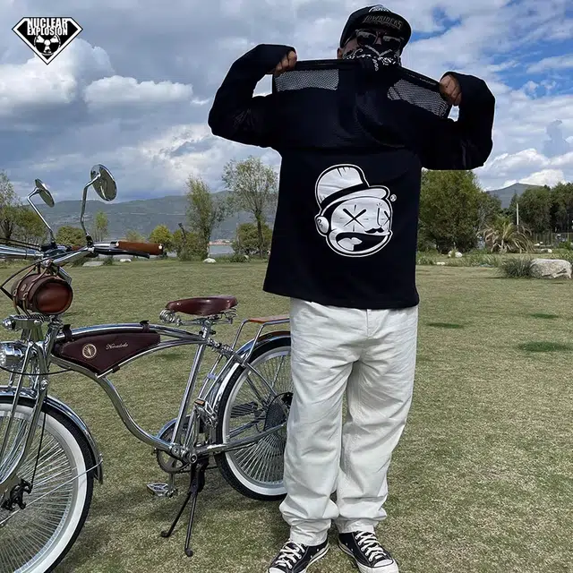NUCLEAR EXPLOSION cholo