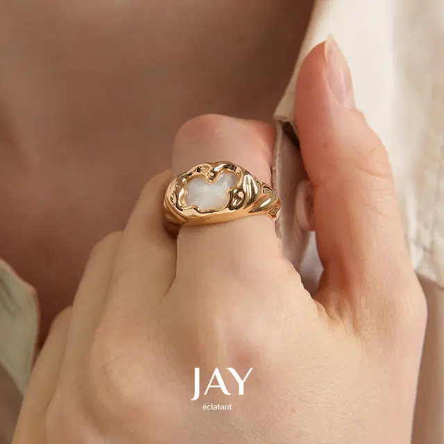 JAY cins