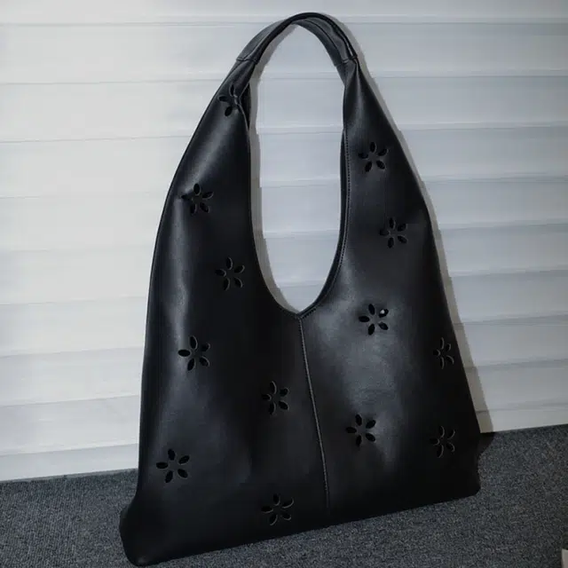 YAMAGUCHI MIOKO Tote