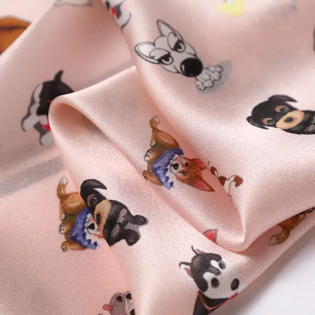 杭丝路 宝宝  婴儿小方巾 围巾真丝纱巾三角围脖 丝巾 儿童款