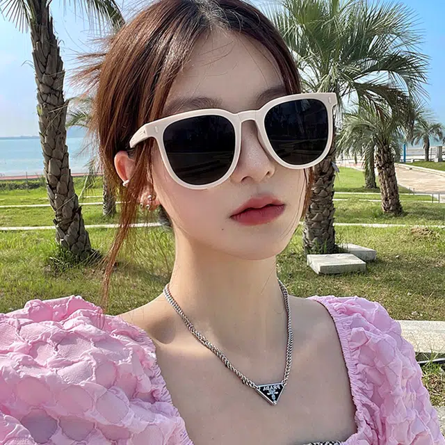 PRETTYALLUSION PC