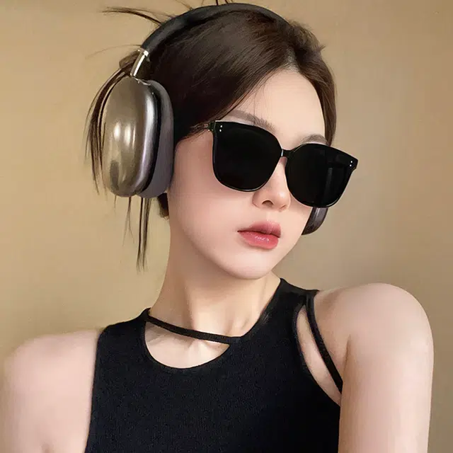 PRETTYALLUSION TR90