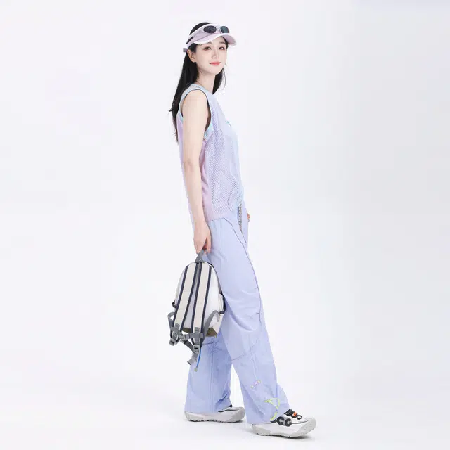 吉业重工 户外宽松休闲多巴胺穿搭镂空背心 女款