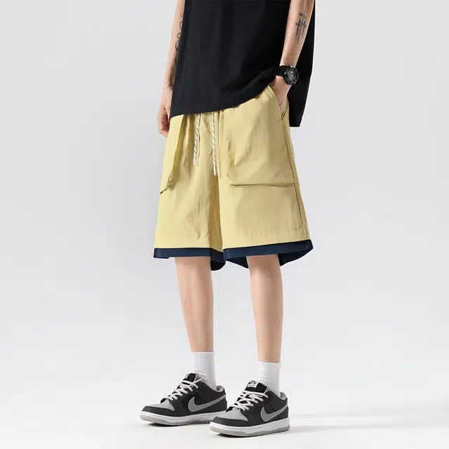 AWAO