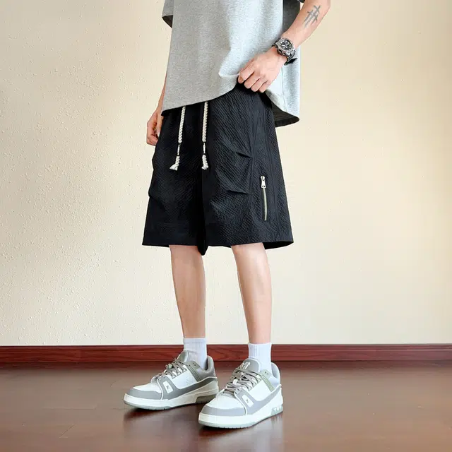 AWAO