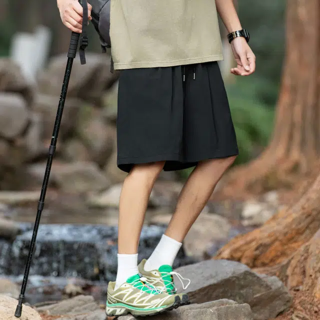 AWAO