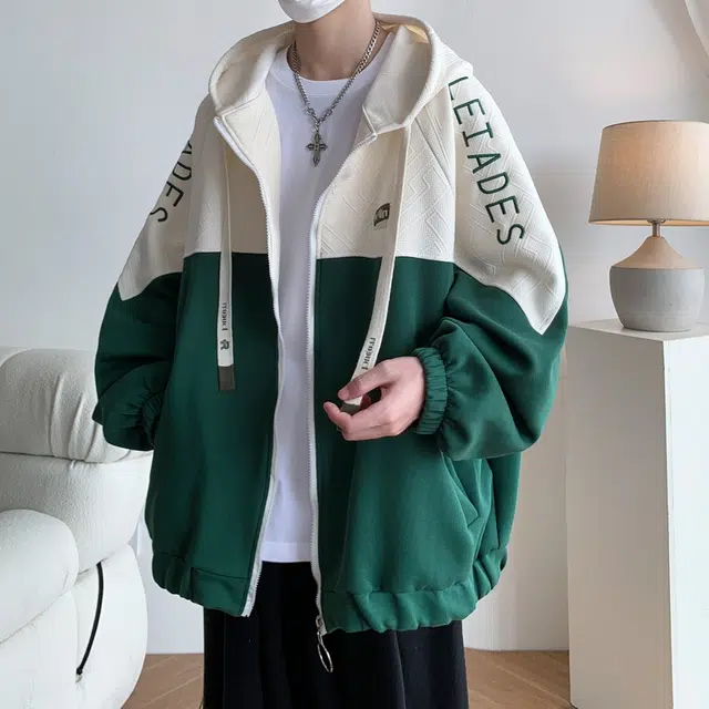 AWAO