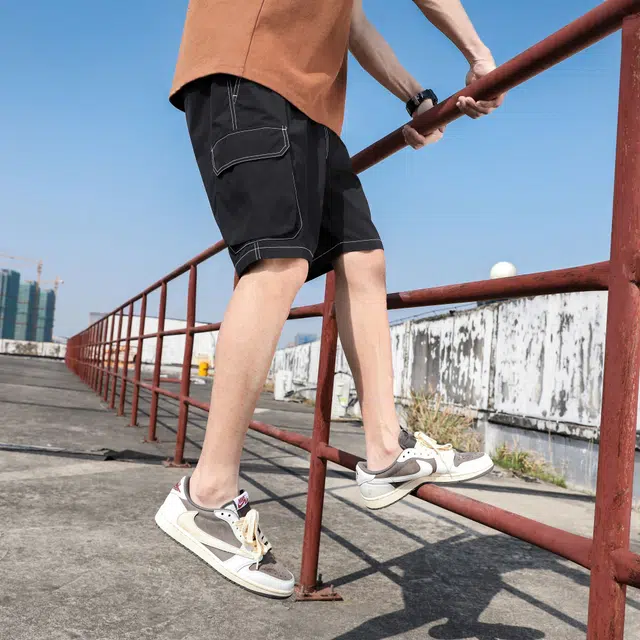 AWAO