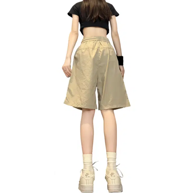 AWAO