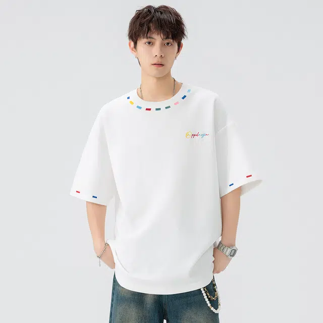 AWAO T