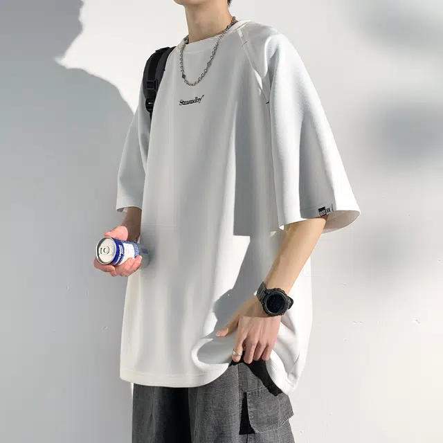 AWAO T