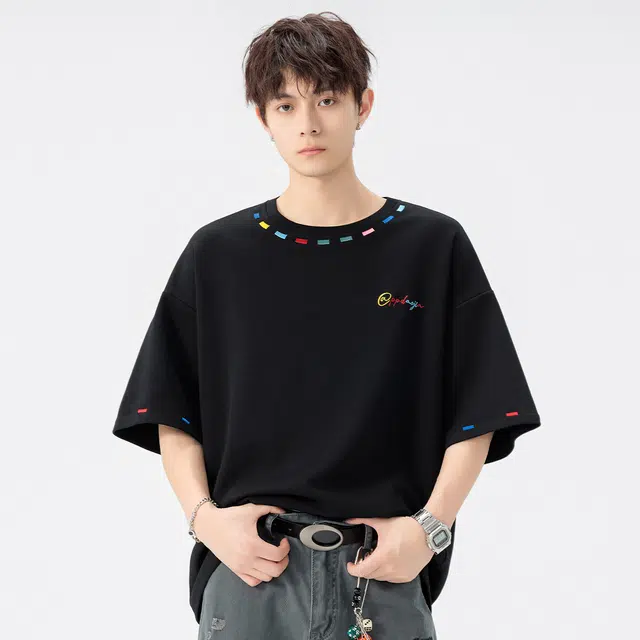 AWAO T