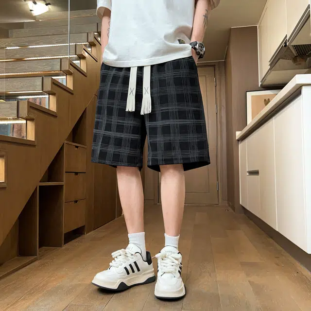 AWAO