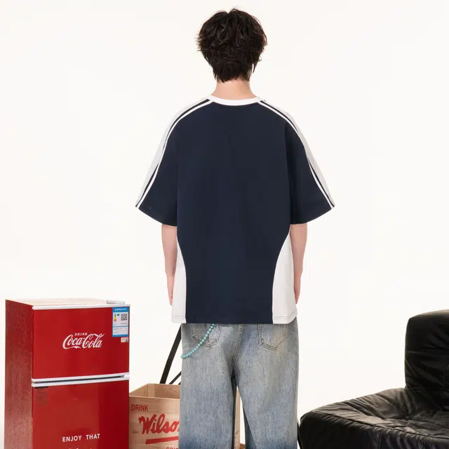 AWAO T