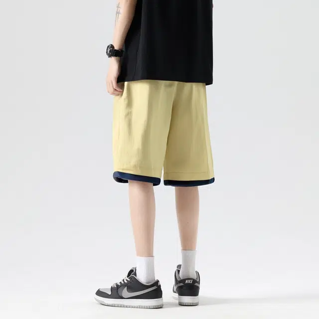 AWAO