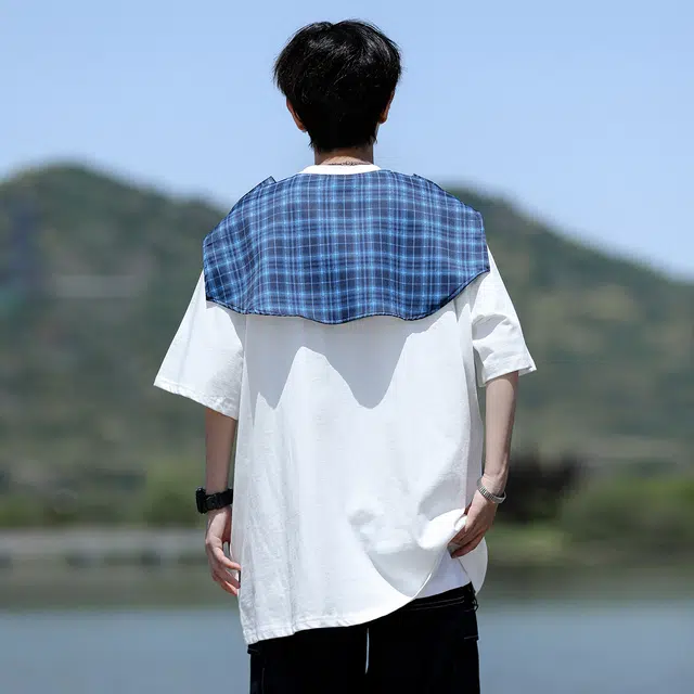 AWAO T