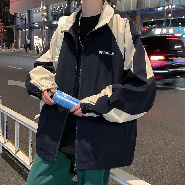 AWAO