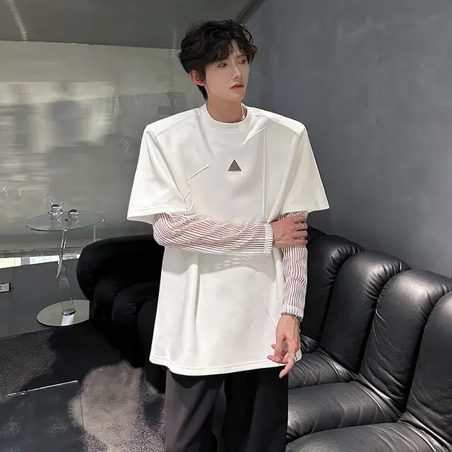 AWAO T