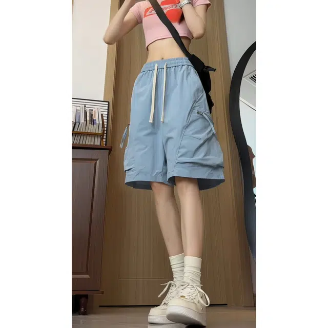 AWAO