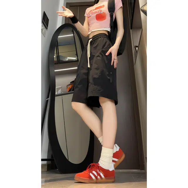 AWAO