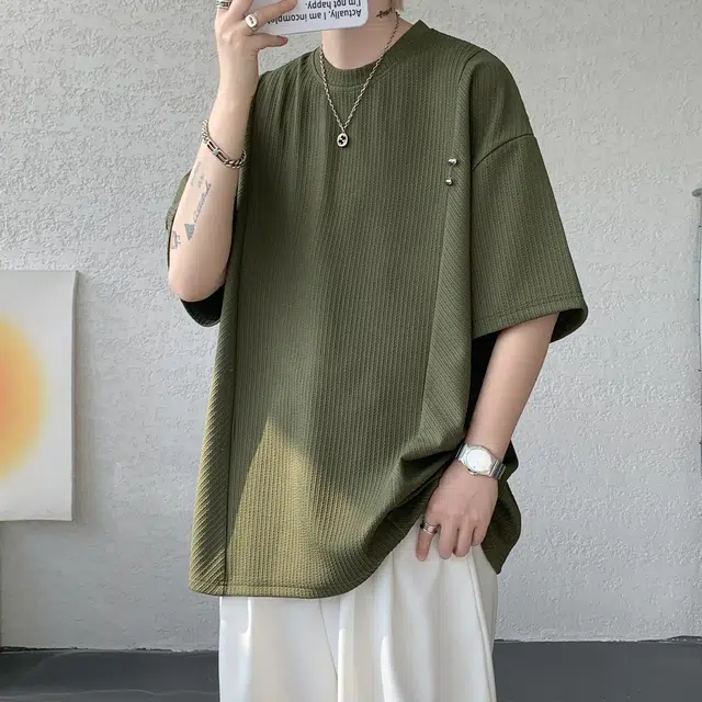 AWAO T