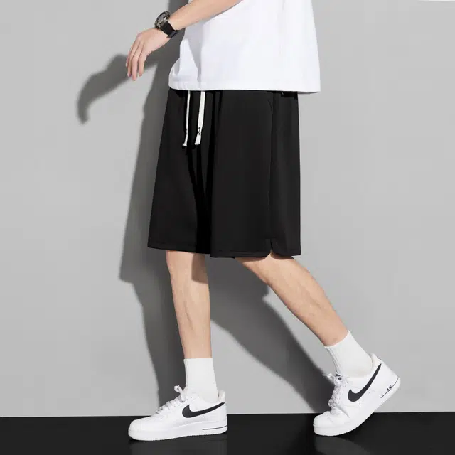AWAO