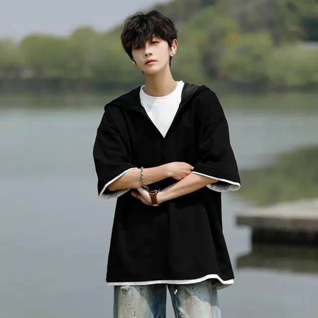 AWAO T