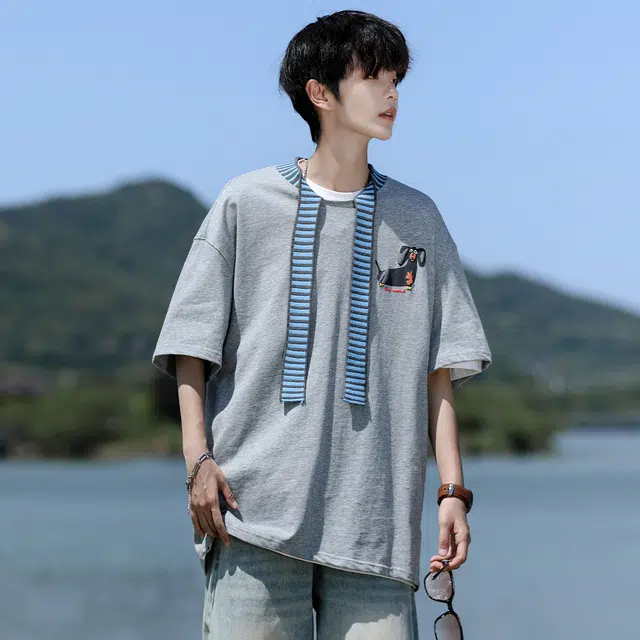 AWAO T