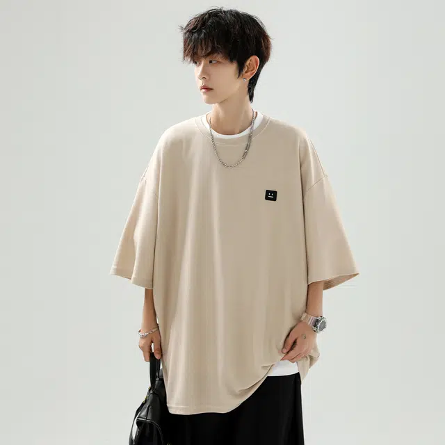 AWAO T