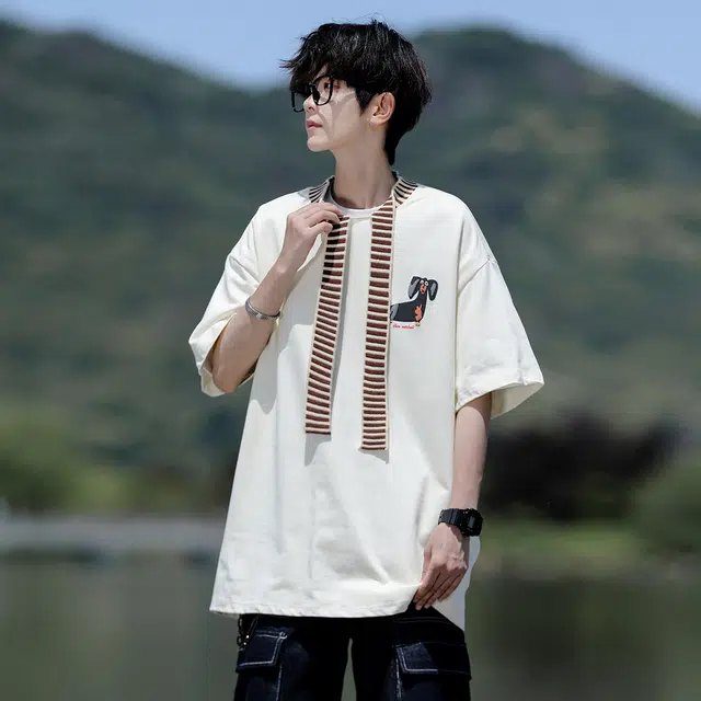 AWAO T