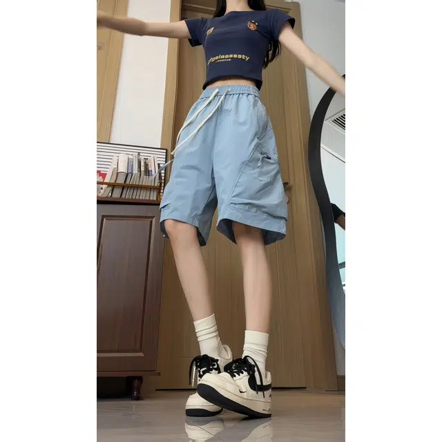AWAO