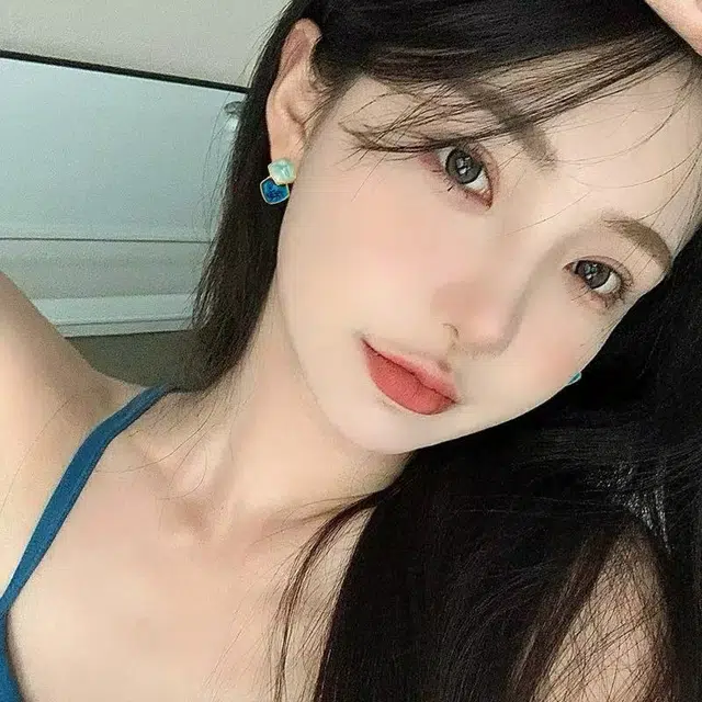 XHS 925