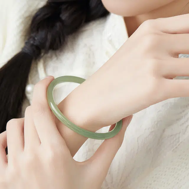 中鑫珠宝 美人如玉圆条叮当 和田玉 三张 男女同款情侣款 青白玉
